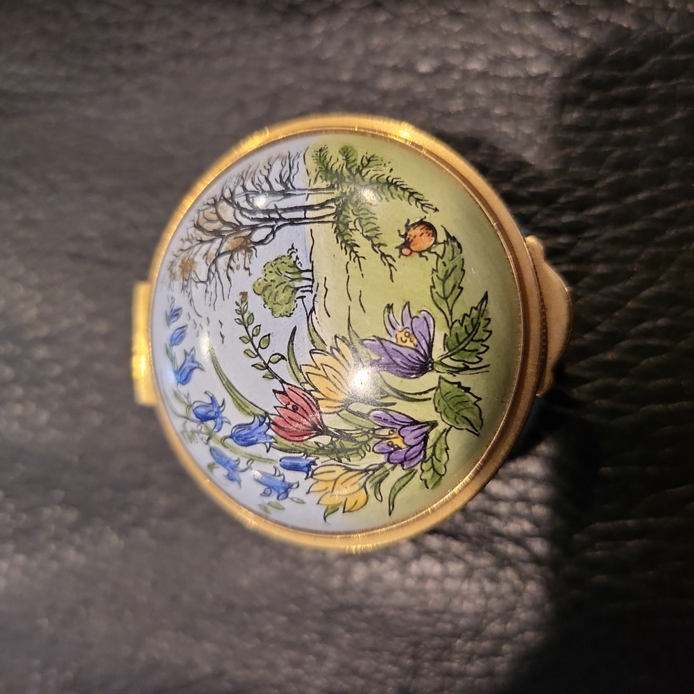 Staffordshire Enamel Hand Painted in the Old Bilston Battery Tradition P… - Picture 1 of 10